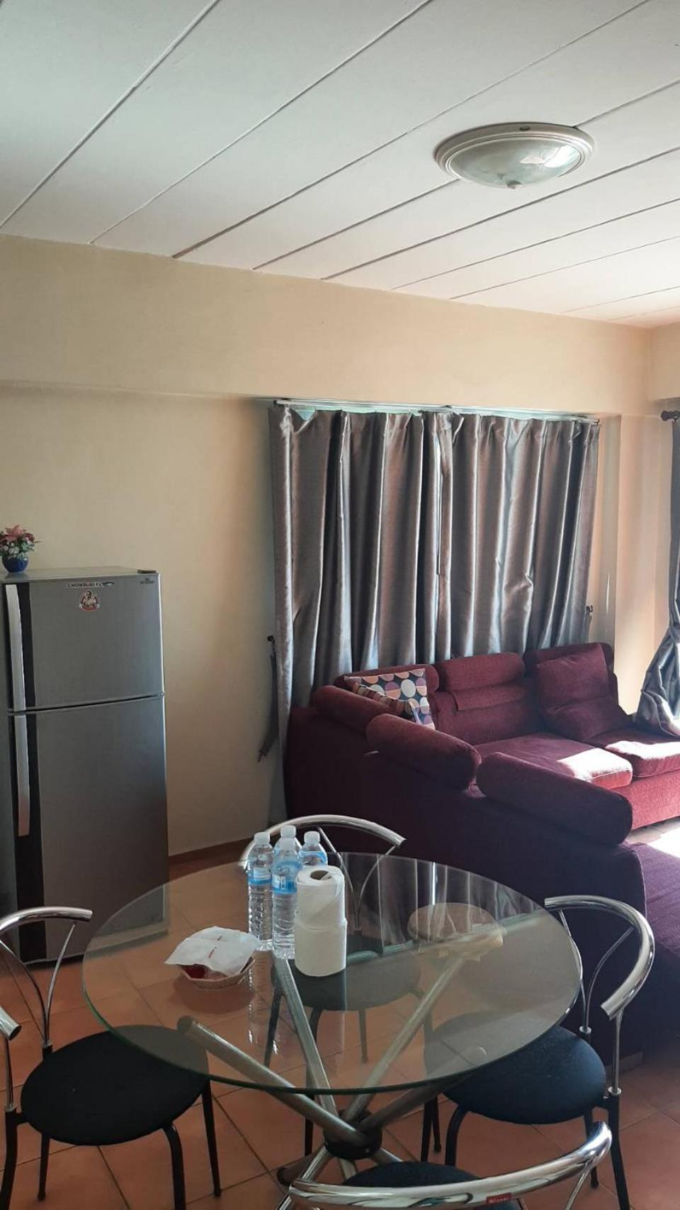 Bangsaen Lomsabai Apartments מראה חיצוני תמונה